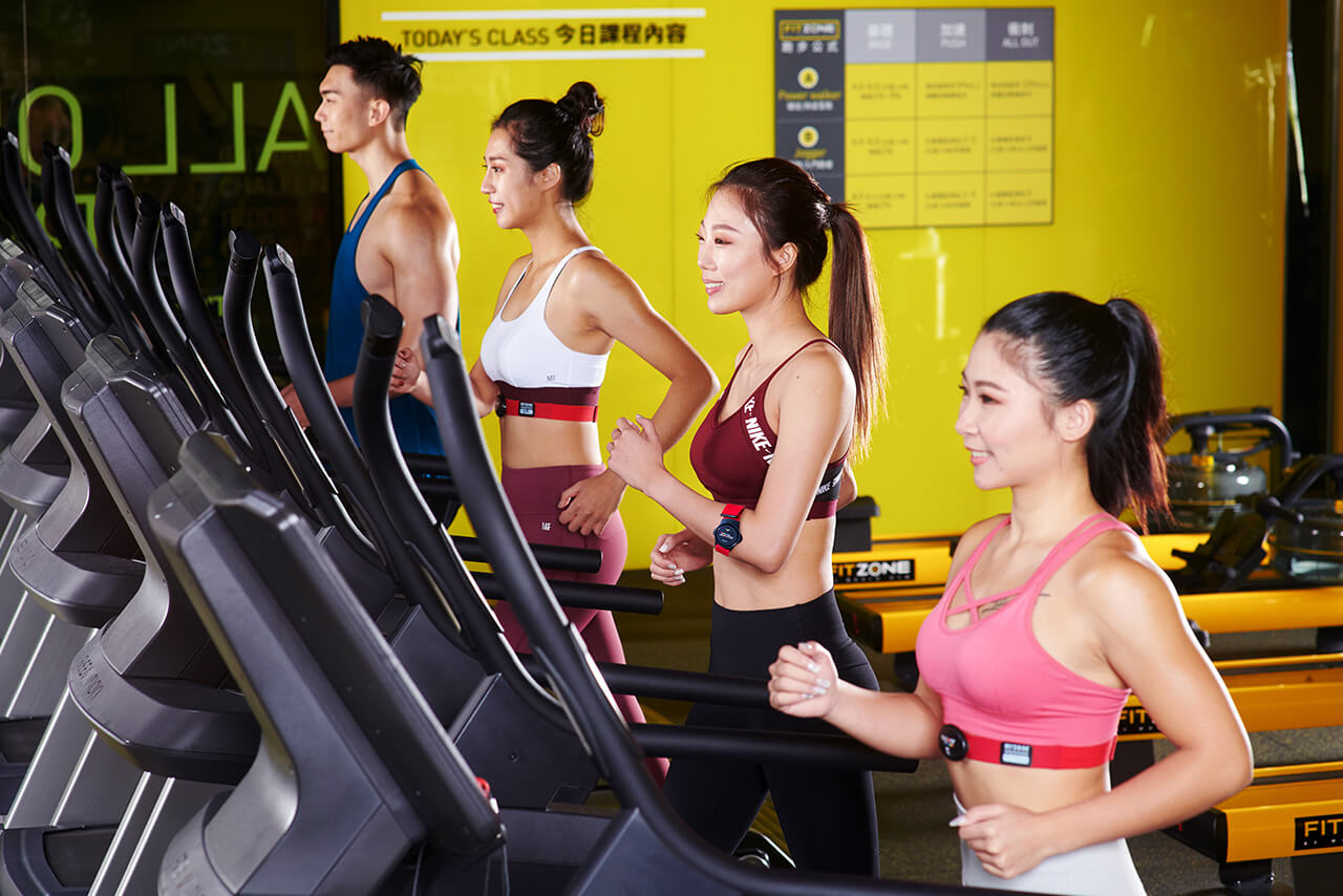 fitzone strenth 高坡度跑步機